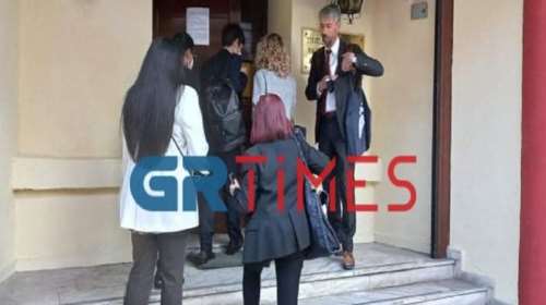 Δολοφονία μπάτλερ σε βίλα στην Πυλαία - Κατηγορούμενος ο γιος της πλούσιας οικογένειας