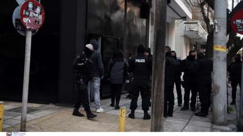 Δολοφονία Άλκη: Ραγδαίες εξελίξεις - Βρέθηκε και δεύτερο μαχαίρι με κηλίδες αίματος