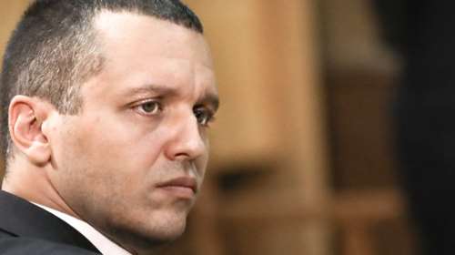 Δίκη Χρυσής Αυγής: Προκλητικό σόου Κασιδιάρη- Δεν μπορείτε να με κρίνετε με 20 χιλιάδες διαδηλωτές απ΄εξω