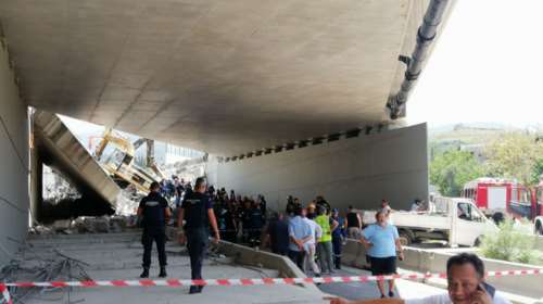 Λέκκας για κατάρρευση γέφυρας στην Πάτρα: Είχε θέμα στατικότητας - Παρουσίαζε τεράστια προβλήματα