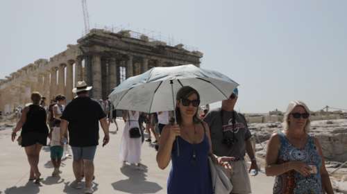 Καύσωνας Κλέων: Ποιες ώρες κλείνει σήμερα ο αρχαιολογικός χώρος της Ακρόπολης