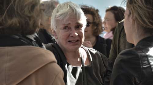 Πολιτική κηδεία Άλκης Ζέη: Πλήθος κόσμου στο τελευταίο &quot;αντίο&quot; στη σπουδαία συγγραφέα