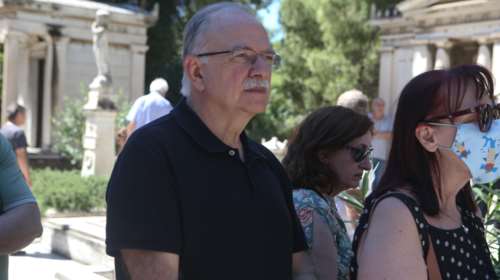 Πόθεν Έσχες: 32 ακίνητα ο Παπαδημούλης και 550 χιλ. ευρώ σε μετοχές - 985 χιλ. ευρώ στην τράπεζα μαζί με τη σύζυγό του