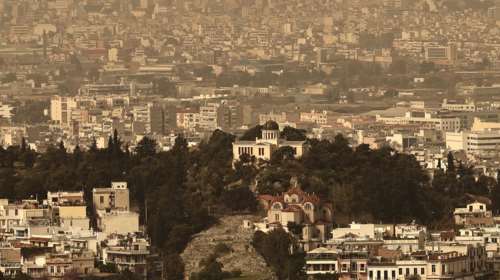 Μικρό καλοκαίρι τις επόμενες ημέρες: Πολύ υψηλές θερμοκρασίες και σκόνη - Στους 30 βαθμούς σκαρφαλώνει ο υδράργυρος