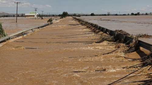 Δήμαρχος Λάρισας: &quot;Στα 10 μέτρα η στάθμη του Πηνειού&quot; - Η πόλη κινδυνεύει να πλημμυρίσει, εκκένωση του Ιπποκράτη
