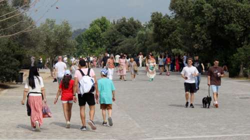 &quot;Φακέλωμα&quot; κοινωνικών επιδομάτων: Θα μάθουμε έτσι πόσοι &quot;πονηροί&quot; παίρνουν με επιδόματα... πάνω από τον μέσο μισθό
