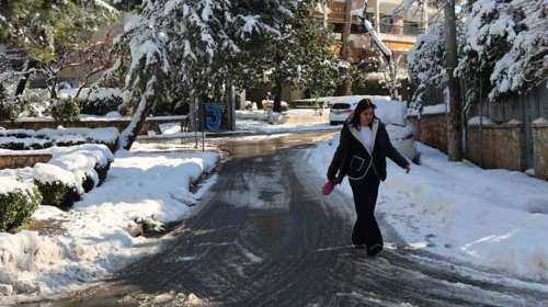 Κακοκαιρία Coral: Στην &quot;κατάψυξη&quot; η Αττική - Πού θα χιονίσει και πού θα το στρώσει - Χιόνια και στη θάλασσα, λέει ο Τσατραφύλλιας