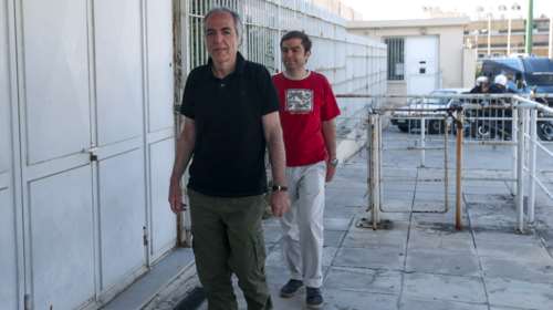 Λαμία: Σε εξέλιξη η συνεδρίαση των δικαστών για το αίτημα διακοπής της ποινής του Κουφοντίνα