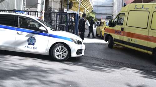 Τραγωδία στο Παγκράτι: &quot;Βουτιά θανάτου&quot; για 32χρονη - Είπε στους συναδέλφους της &quot;βγαίνω για τσιγάρο&quot; και έπεσε από τον 6ο όροφο