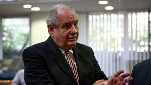 Τέρενς Κουίκ: Η επιστροφή στο δελτίο ειδήσεων και η φωτογραφία με τον Φλωρινιώτη και τη Μαρία Αλεξάνδρου