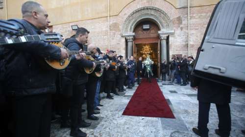 Ο κεντρικός δρόμος του Κοκκινοχωρίου μετονομάζεται σε &quot;Οδός Βασίλη Καρρά&quot;