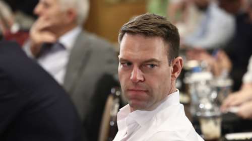 "Φωτιά" στα social για την γκάφα Κασσελάκη με το κάρο και το άλογο: "Ξεπέρασε το camel and the queue του Τσίπρα"