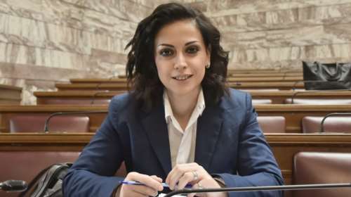 Χαμός στο Twitter με τη δήλωση της Ραλλίας Χρηστίδου γα τον φράχτη στον Έβρο: "Έχουν φράξει τα μέσα μας"