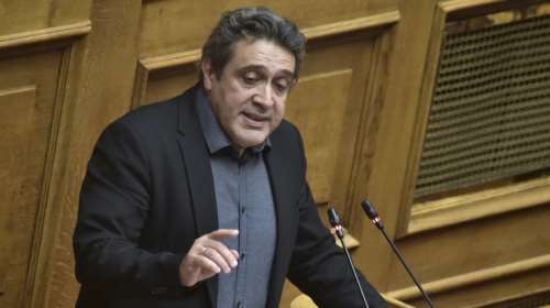 Ο Νίκος Ηγουμενίδης του ΣΥΡΙΖΑ είναι ο βουλευτής που κατήγγειλαν οι αστυνομικοί ότι τους απείλησε - Τι απαντά