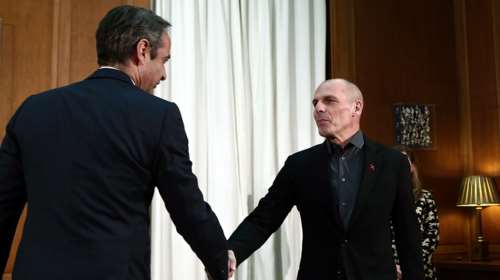 Επίθεση στον Γιάνη Βαρουφάκη: &quot;Απολύτως καταδικαστέα&quot;- Η ανάρτηση του Κυριάκου Μητσοτάκη