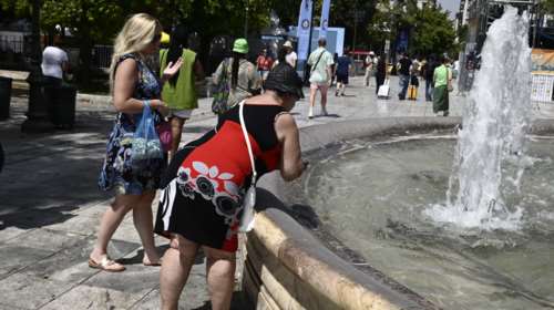Δήμος Αθηναίων: Όλα τα έκτακτα μέτρα προστασίας από τον καύσωνα - Πού υπάρχουν κλιματιζόμενοι χώροι