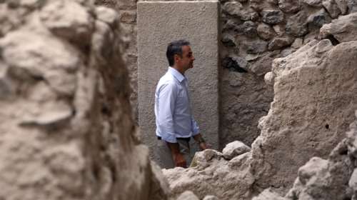 Συμβολική επίσκεψη Μητσοτάκη στην Αρχαία Αγορά - Ανοίγουν σήμερα τα μουσεία σε όλη τη χώρα