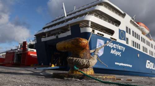 Αδειάζει η Αττική: Χωρίς ιδιαίτερα προβλήματα η έξοδος των εκδρομέων από τα λιμάνια