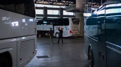 Θεσσαλονίκη: Επιβάτης άρπαξε το τιμόνι του ΚΤΕΛ και έσωσε τον κόσμο - &quot;Πατούσα το φρένο πάνω από το πόδι του οδηγού&quot;