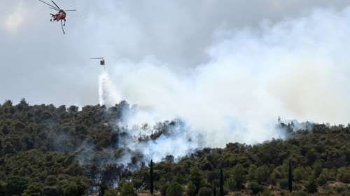 Φωτιά στα Γλυκά Νερά: Οριοθετήθηκε η πυρκαγιά, μήνυμα 112 - Εκκένωση Αμερικανικού Κολεγίου, εκτροπές κυκλοφορίας