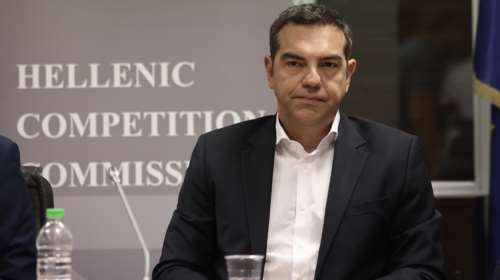 Τσίπρας: Κυβερνούν με ψέματα και παράνομες παρακολουθήσεις αλλά τάχα τα σύνορα δεν μπορούσαν να τα &quot;παρακολουθήσουν&quot;