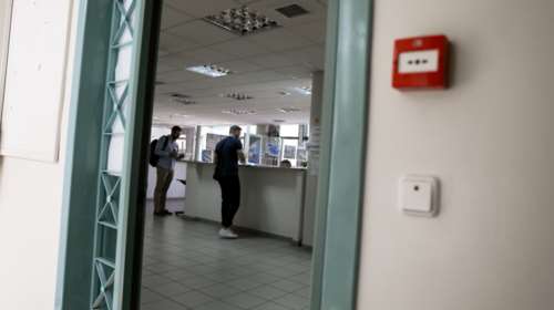 Θεσσαλονίκη: Συνελήφθη εφοριακός - Έταζε "κούρεμα" χρεών με το αζημίωτο