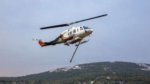 Φωτιά στον Άγιο Στέφανο Λακωνίας: Μήνυμα &quot;112&quot; στους κατοίκους - Σηκώθηκαν πέντε εναέρια μέσα