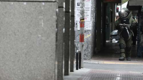 Μενίδι: Ελεγχόμενη έκρηξη σε εμπρηστικό μηχανισμό απέναντι από σπίτι αστυνομικού