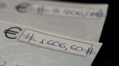 Παράταση για τις επιταγές Απριλίου: Οι νέες προθεσμίες - Ποιους αφορά