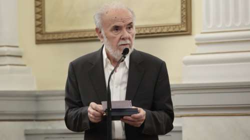 Πέθανε ο ποιητής Μιχάλης Γκανάς - Τα πιο γνωστά τραγούδια που είχε γράψει τους στίχους