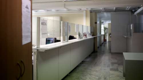 &quot;Παγώνουν&quot; έως τον Απρίλιο οι οφειλές όσων &quot;χτυπήθηκαν&quot; από την πανδημία - Ποιους αφορά