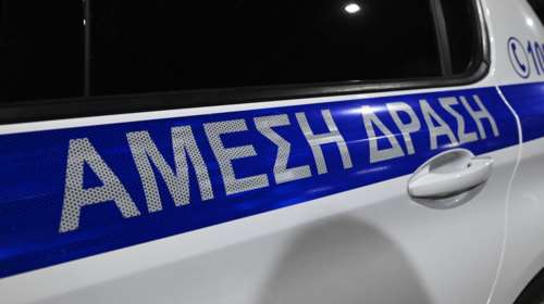 Κατασχέθηκαν 4 όπλα σε εφοδο της αστυνομίας στα Άνω Λιόσια - 3 συλλήψεις