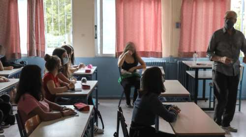Ανοίγουν στις 11 Ιανουαρίου όλα τα σχολεία: Πώς θα γίνονται τα τεστ κορονοϊού - Το ωράριο