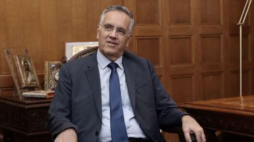 Ο Ντογιάκος βάζει φρένο στην ΑΔΑΕ για τις παρακολουθήσεις: Αναρμόδια να ενημερώνει τους πολίτες