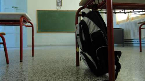 Πετρούπολη: Επίθεση εξωσχολικών σε μαθητές μέσα σε σχολείο