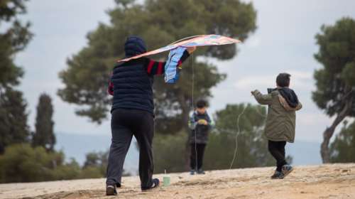 Καθαρά Δευτέρα: Σε ισχύ από σήμερα αυξημένα μέτρα της Τροχαίας για την έξοδο των εκδρομέων