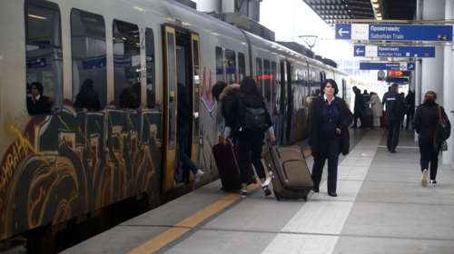 Προαστιακός: Το 2024 αρχίζουν οι εργασίες για επέκταση προς Λαύριο και Ραφήνα - Δηλώσεις Καραμανλή