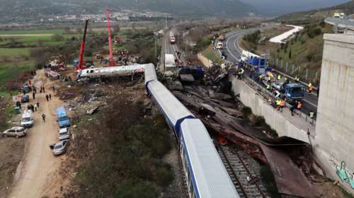 Τέμπη: &quot;Ακόμα δεν έχει βρεθεί τι μετέφερε η εμπορική αμαξοστοιχία&quot; - Το καταγγέλλει ο σύζυγος της Μαρίας Καρυστιανού