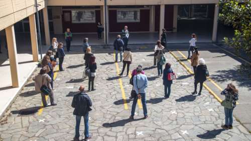 Lockdown: Tι ισχύει για τις μετακινήσεις των εκπαιδευτικών- Με ποιο τρόπο εκδίδεται το πιστοποιητικό