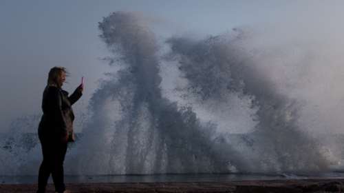 Καταφθάνει η κακοκαιρία Bogdan με σφοδρές καταιγίδες - Κίνδυνος για ανεμοστρόβιλους σε Ιόνιο, Ήπειρο και Δ. Στερεά