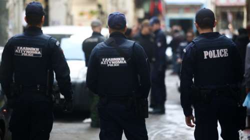 Θεσσαλονίκη: Συνελήφθη 17χρονος για την επίθεση σε βάρος τριών ανηλίκων σε ποδοσφαιρικό αγώνα σχολικού πρωταθλήματος