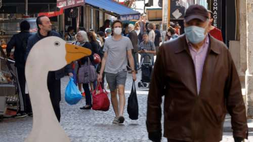 Κορονοϊός: 389 νεκροί το τελευταίο 24ωρο στη Γαλλία - Μειώνονται οι νοσηλευόμενοι στις ΜΕΘ