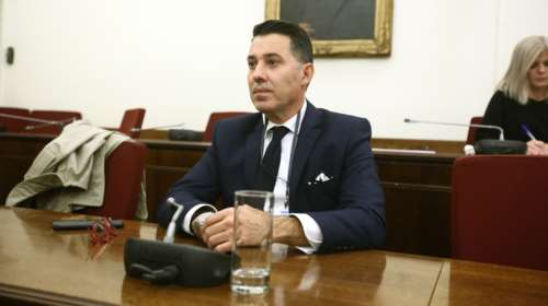 Νίκος Μανιαδάκης για υπόθεση Novartis: Oυδέποτε υπήρξα προστατευόμενος μάρτυρας στις ΗΠΑ, ούτε πήρα ποτέ χρήματα