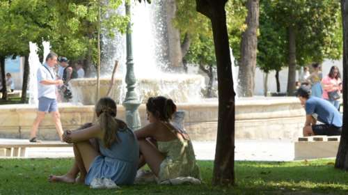 Καύσωνας Κλέων: Οι πόλεις που θα &quot;ψηθούν&quot; έως την Κυριακή - Πρόγνωση Καλλιάνου για 44άρια στην Αθήνα