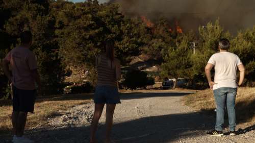 Φωτιά στη Σταμάτα: Πώς έχασε τη ζωή του ο 45χρονος - Εισέπνευσε καπνούς στην προσπάθειά του να απομακρυνθεί
