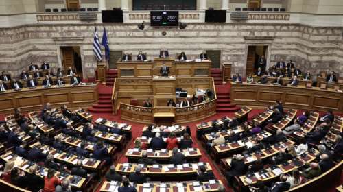 Βουλή: Υπερψηφίστηκε ο προϋπολογισμός του 2023 με 156 θετικές ψήφους