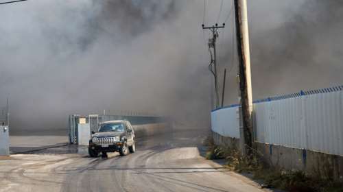 Φωτιές: Τι πρέπει να κάνετε για να μην εισπνεύσετε καπνό και στάχτη