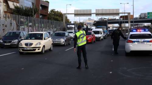 Live η κίνηση στους δρόμους της Αθήνας: Καθυστερήσεις στον Κηφισό λόγω τροχαίου