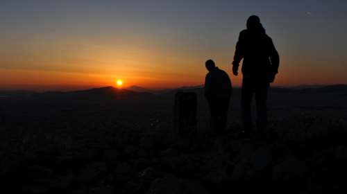 Μπαίνει και επίσημα το φθινόπωρο την Παρασκευή - Θα νυχτώνει νωρίτερα