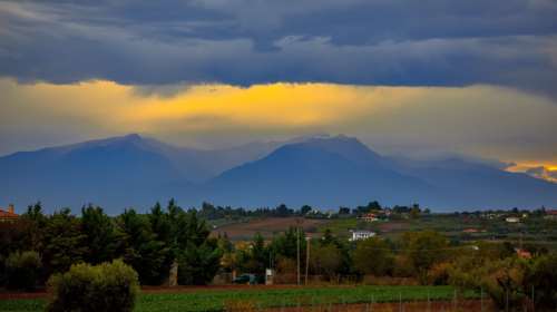 Όλυμπος: Επιχείρηση διάσωσης ορειβάτη εν μέσω ισχυρών ανέμων - Έπεσε σε δύσβατη πλαγιά